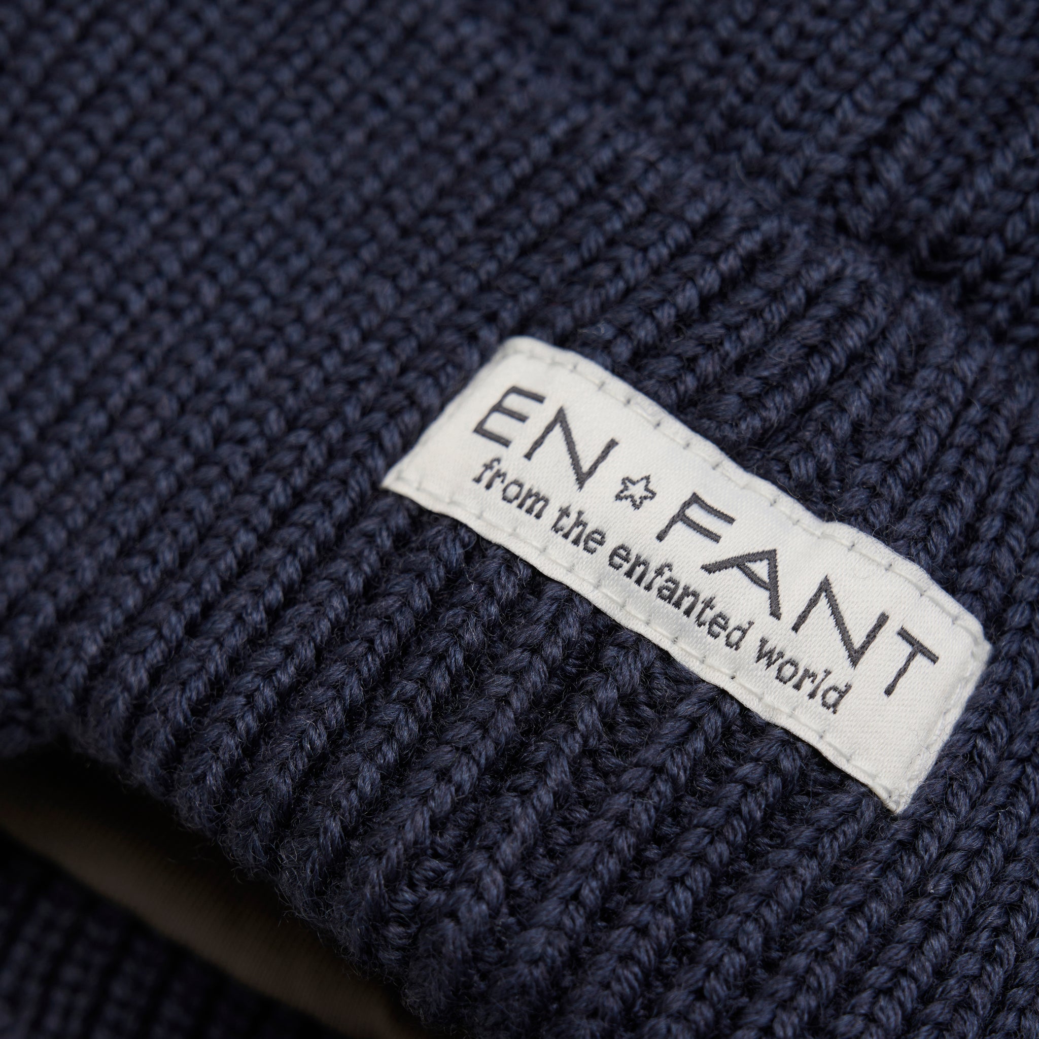 Merino wool knit cap En Fant 