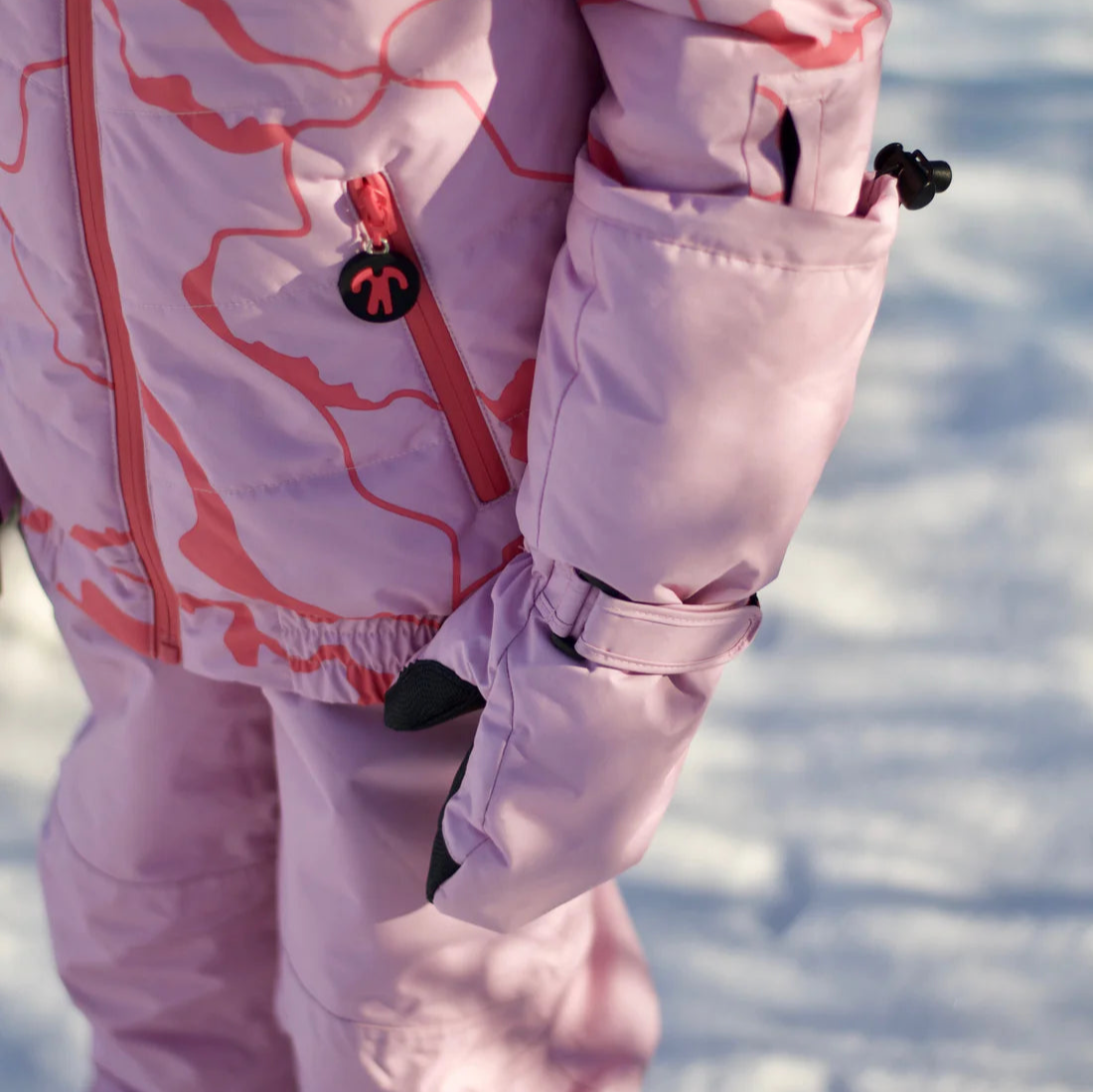 <tc>Ducksday</tc>  Cozy mittens with mittens